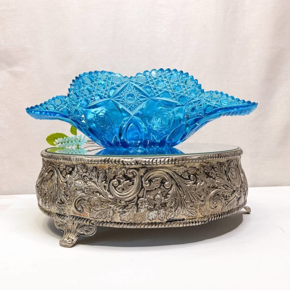 Vintage Kemble Glass Blue Pressed Glass Bowl Boat Sawtooth Edge Rose Motif EAPG - Picture 1 of 6